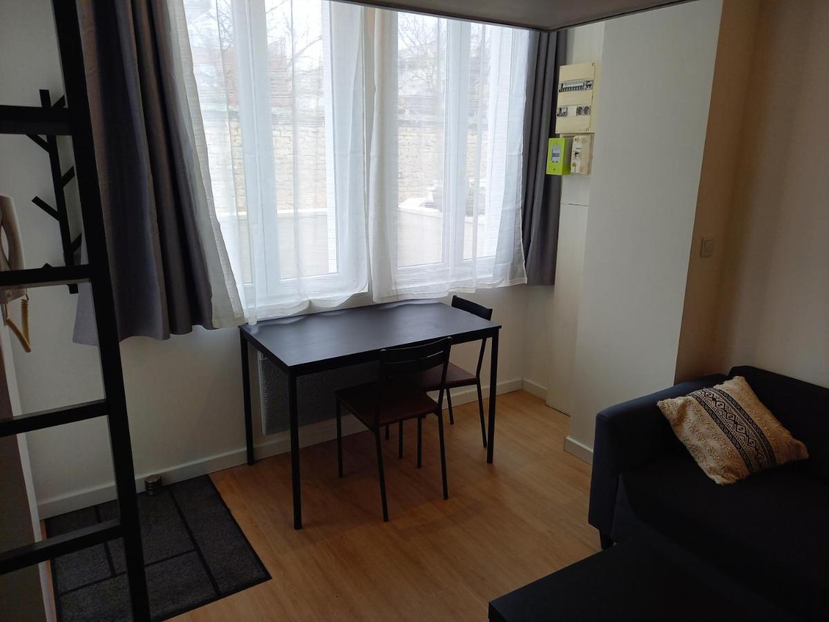 Studio Avec Terrasse En Residence Calme A Dijon. Экстерьер фото